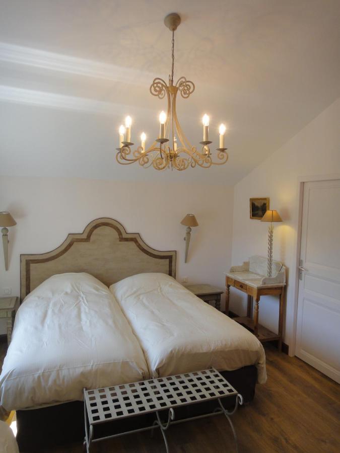 Les Terres De Saint Hilaire Bed & Breakfast Ollieres Ngoại thất bức ảnh
