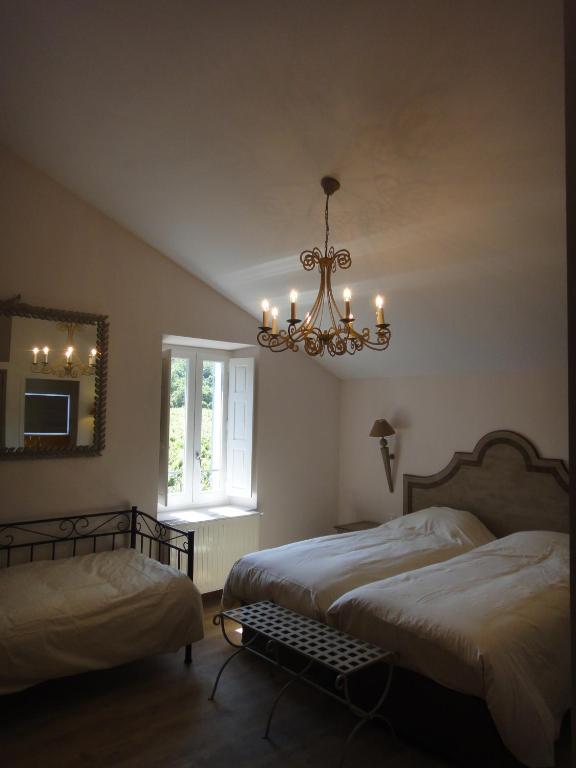 Les Terres De Saint Hilaire Bed & Breakfast Ollieres Phòng bức ảnh